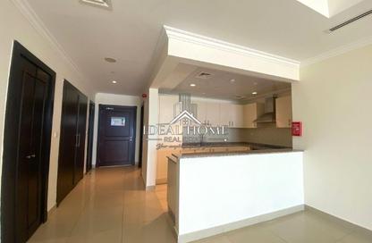 Apartment - Studio - 1 Bathroom for rent in West Porto Drive - Porto Arabia - The Pearl Island - Doha