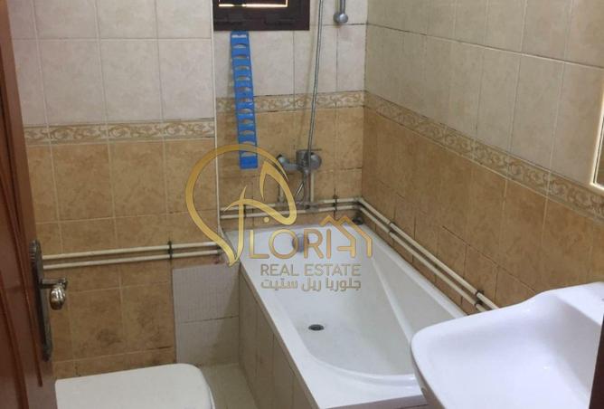 54102574 - Property Image 2