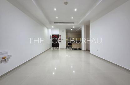 Apartment - 2 Bedrooms - 2 Bathrooms for rent in Al Nasr Street - Al Nasr - Doha