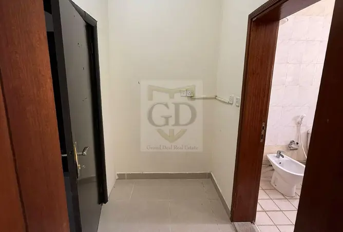 63080366 - صورة العقار 3