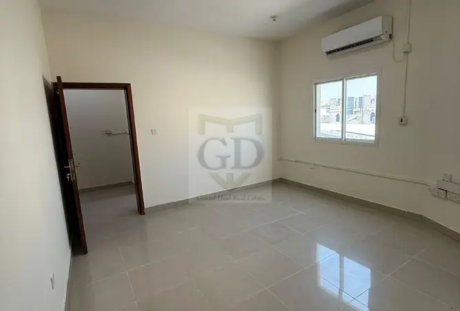 63080366 - صورة العقار 2