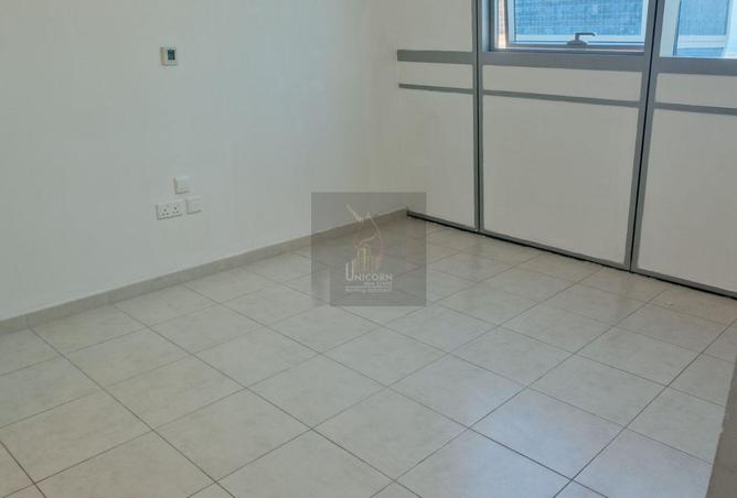 62125351 - Property Main Image