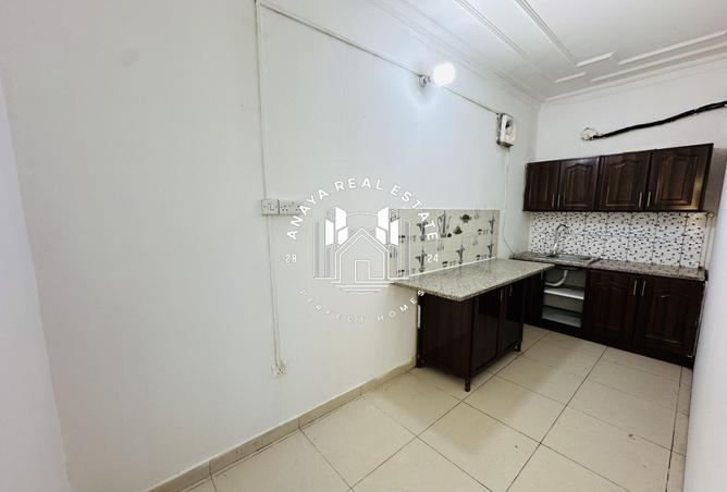 54102403 - Property Image 3