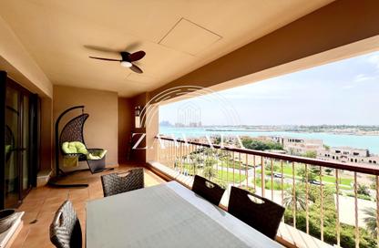 Apartment - 2 Bedrooms - 3 Bathrooms for rent in East Porto Drive - Porto Arabia - The Pearl Island - Doha