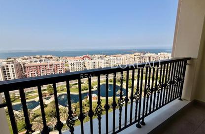 Apartment - Studio - 1 Bathroom for rent in Viva East - Viva Bahriyah - The Pearl Island - Doha