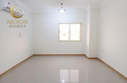 Apartment - 1 - 1 for rent in Umm Ghuwailina 4 - Umm Ghuwailina - Doha