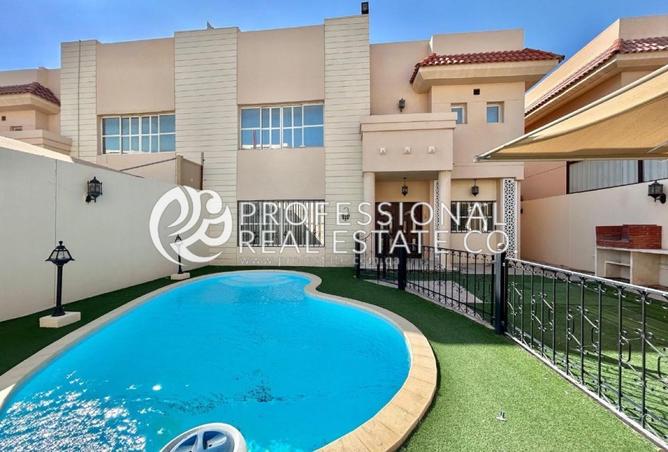 51718900 - Property Main Image