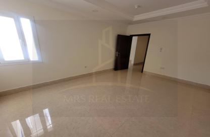 Apartment - 1 Bedroom - 1 Bathroom for rent in Umm Ghuwailina 4 - Umm Ghuwailina - Doha