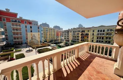 Apartment - 2 Bedrooms - 3 Bathrooms for rent in Chateau - Qanat Quartier - The Pearl Island - Doha