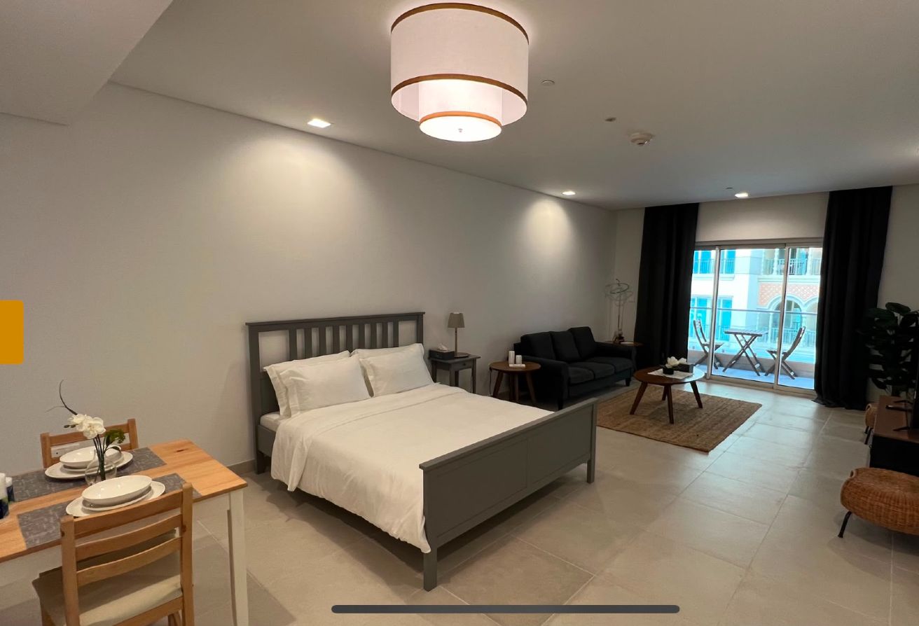 Stylish Studio with Premium Amenities | The Pearl thumbnail 8