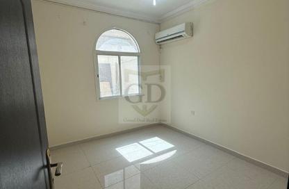 Apartment - 1 Bedroom - 1 Bathroom for rent in Madinat Khalifa South - Madinat Khalifa - Doha Apartment - 1 Bedroom - 1 Bathroom for rent in Madinat Khalifa South - Madinat Khalifa - Doha