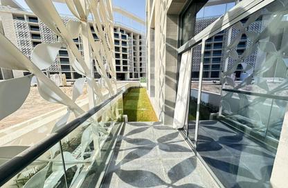 Apartment - 2 Bedrooms - 3 Bathrooms for rent in Boulevard View - Yasmeen City - Lusail
