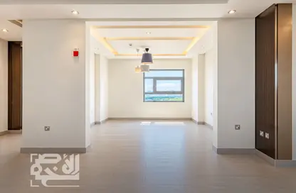 Apartment - 2 Bedrooms - 3 Bathrooms for rent in Al Nasr Street - Al Nasr - Doha