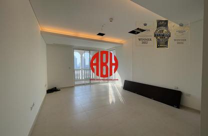 Apartment - 2 - 3 for rent in Viva East - Viva Bahriyah - The Pearl Island - Doha