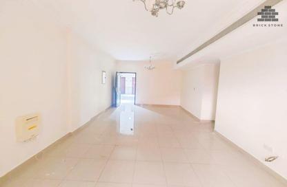 Apartment - 3 Bedrooms - 3 Bathrooms for rent in Al Mansoura - Al Mansoura - Doha