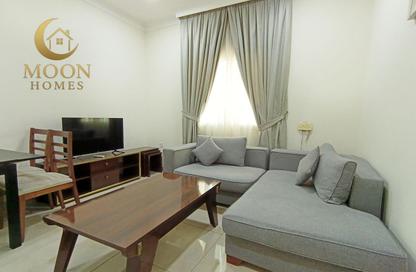 Apartment - 1 Bedroom - 2 Bathrooms for rent in Umm Ghuwailina 4 - Umm Ghuwailina - Doha