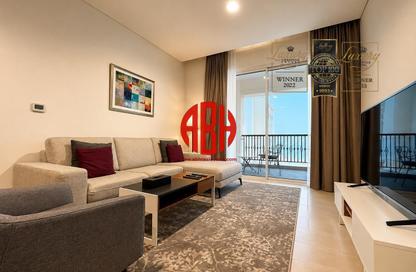 Apartment - 2 Bedrooms - 3 Bathrooms for rent in Viva Central - Viva Bahriyah - The Pearl Island - Doha