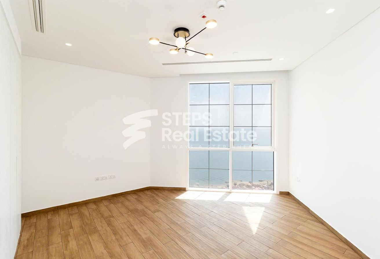 Luxury Penthouse with Maids Room for Rent