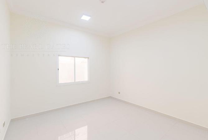 53144635 - Property Image 3