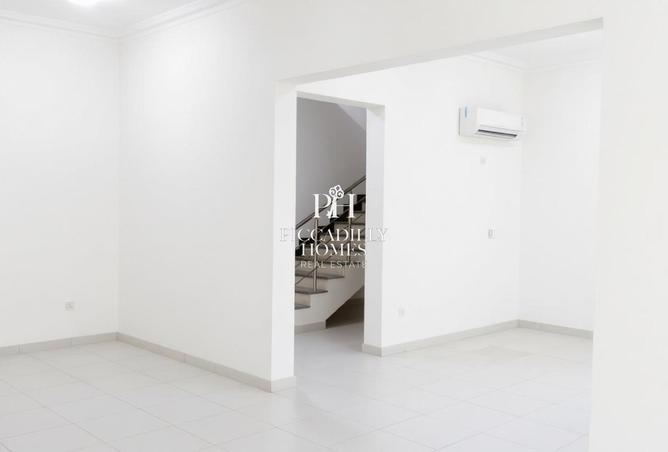 56980265 - Property Image 3