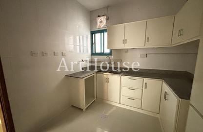 Apartment - 3 Bedrooms - 3 Bathrooms for rent in Doha Al Jadeed - Doha