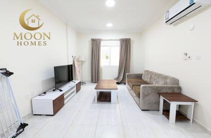 Apartment - 1 Bedroom - 1 Bathroom for rent in Umm Ghuwalina - Umm Ghuwailina - Doha