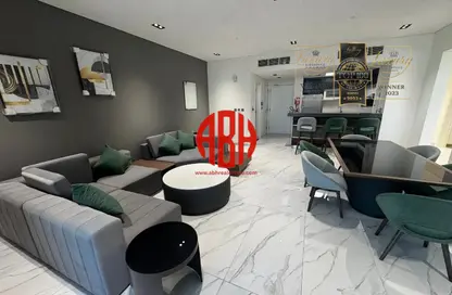 شقة - غرفة نوم - 2 حمامات للبيع في عرض البوليفارد - مدينة الياسمين - الوسيل