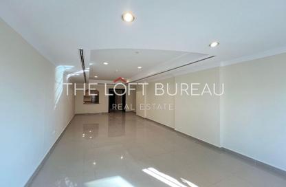 Apartment - 2 Bedrooms - 2 Bathrooms for rent in East Porto Drive - Porto Arabia - The Pearl Island - Doha