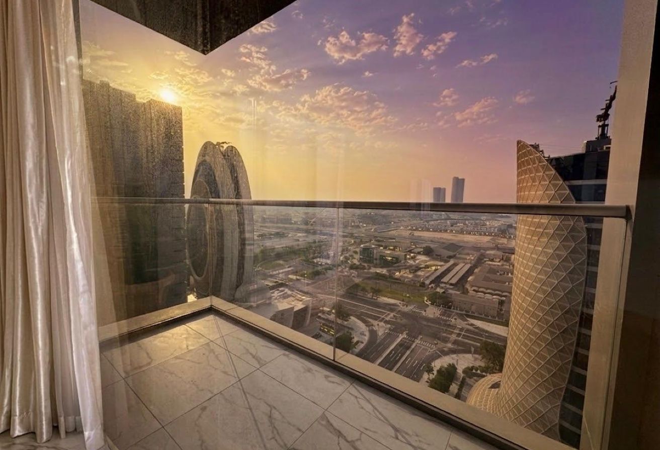 2 BR Apartment in Lusail Marina with Shared Pool