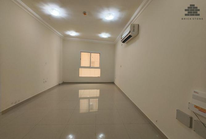 52304840 - Property Main Image