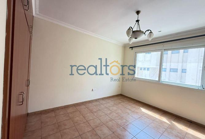 1010213 - Property Image 2