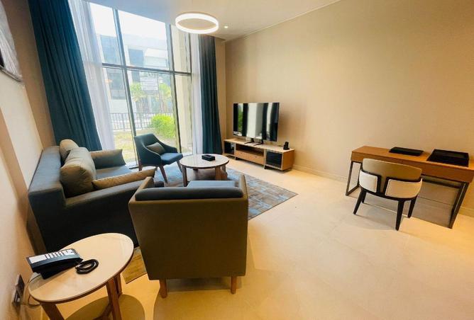 1006990 - Property Image 2