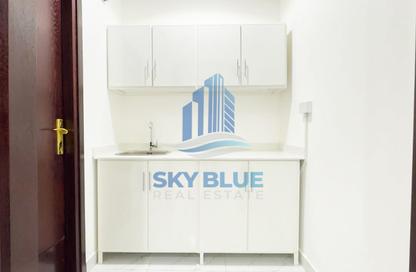 Apartment - Studio - 1 Bathroom for rent in Al Duhail - Al Duhail - Doha