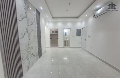 Apartment - 2 Bedrooms - 3 Bathrooms for rent in Al Mansoura - Al Mansoura - Doha