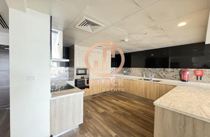 Apartment - 1 Bedroom - 2 Bathrooms for rent in Viva West - Viva Bahriyah - The Pearl Island - Doha