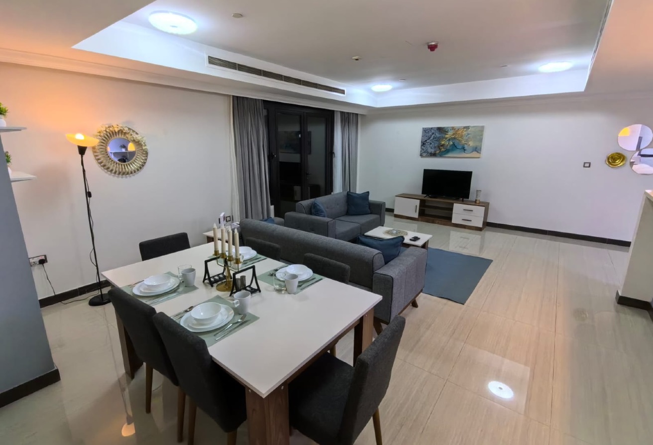 Prime Marina Living | 2BR | 165sqm | Luxury | 10k thumbnail 4