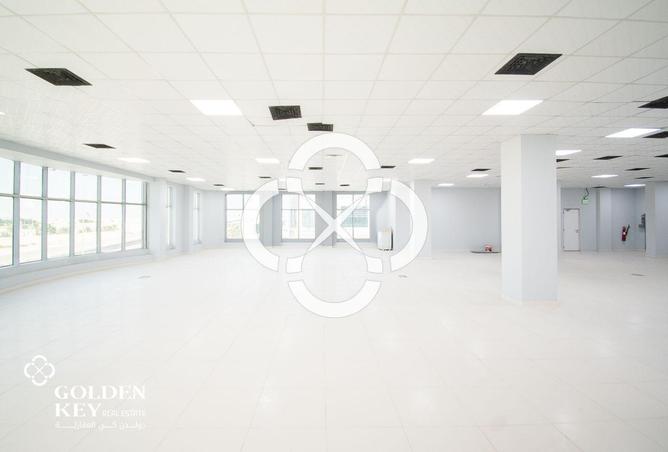 54493082 - صورة العقار 3