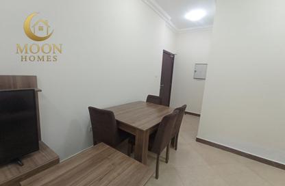 Apartment - 2 Bedrooms - 1 Bathroom for rent in Umm Ghwailina Comm - Umm Ghuwalina - Umm Ghuwailina - Doha