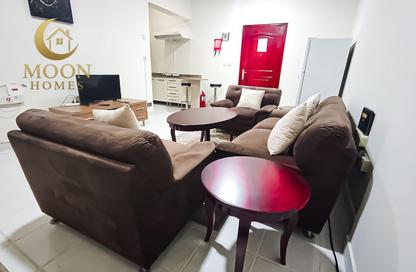 Apartment - 1 Bedroom - 1 Bathroom for rent in Umm Ghuwailina 4 - Umm Ghuwailina - Doha Apartment - 1 Bedroom - 1 Bathroom for rent in Umm Ghuwailina 4 - Umm Ghuwailina - Doha