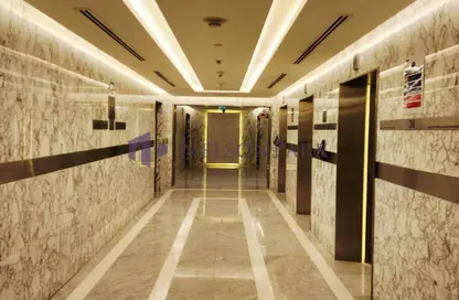 مساحات مكتبية - غرفة نوم - 2 حمامات للايجار في برج وست باي - الخليج الجنوبي - الخليج الغربي - الدوحة