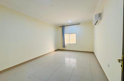 Apartment - 3 Bedrooms - 3 Bathrooms for rent in Abu Hamour - Doha