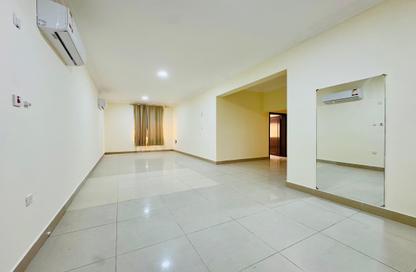 Apartment - 3 Bedrooms - 3 Bathrooms for rent in Abu Hamour - Doha