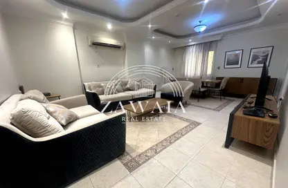 Apartment - 2 Bedrooms - 3 Bathrooms for rent in Al Sadd Road - Al Sadd - Doha