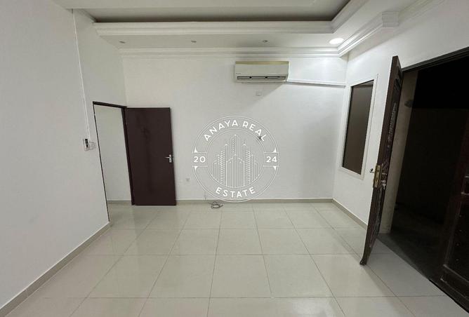 60838040 - Property Image 2
