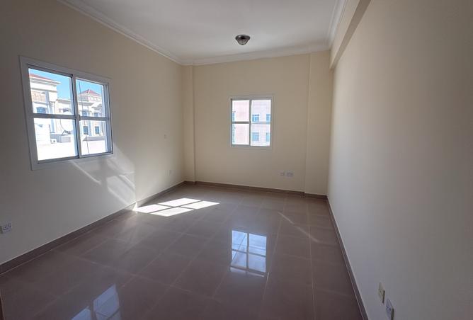 1002114 - Property Image 2