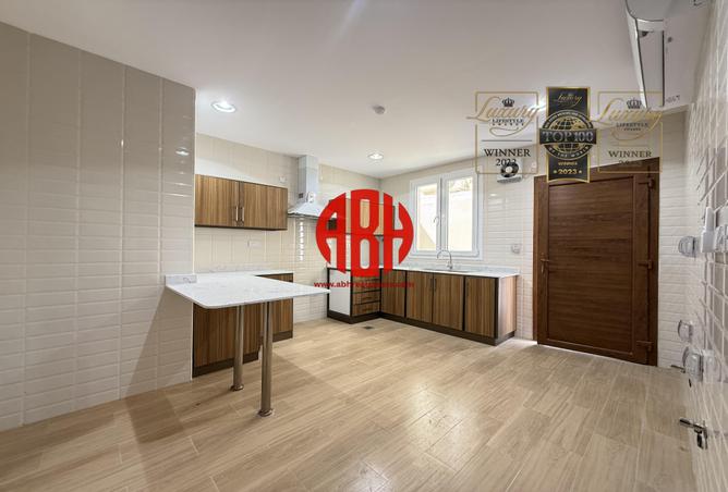 52225301 - Property Image 3