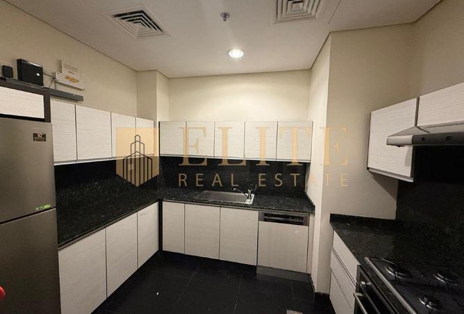 989867 - Property Image 2