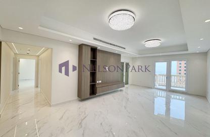 Apartment - 2 Bedrooms - 3 Bathrooms for sale in West Porto Drive - Porto Arabia - The Pearl Island - Doha Apartment - 2 Bedrooms - 3 Bathrooms for sale in West Porto Drive - Porto Arabia - The Pearl Island - Doha