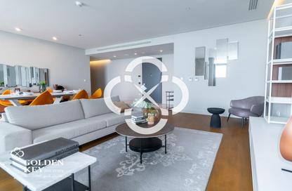 Apartment - 2 Bedrooms - 2 Bathrooms for sale in Seef Lusail Tower 1 - Seef Lusail - Lusail City - Lusail