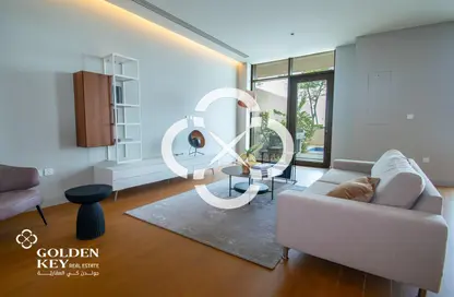 Apartment - 2 Bedrooms - 2 Bathrooms for sale in Seef Lusail Tower 1 - Seef Lusail - Lusail City - Lusail